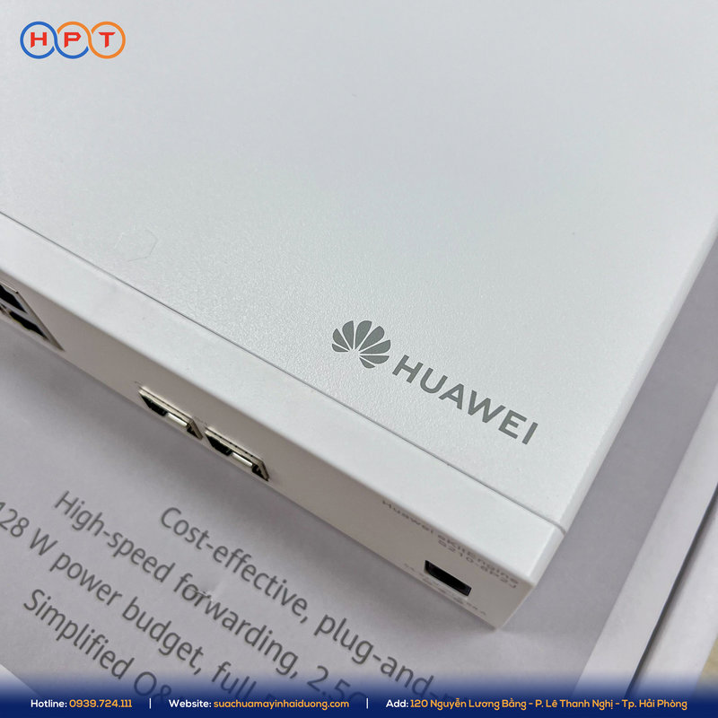 HUAWEI eKit S210-8P2J có tổng công suất PoE đầu ra 128W