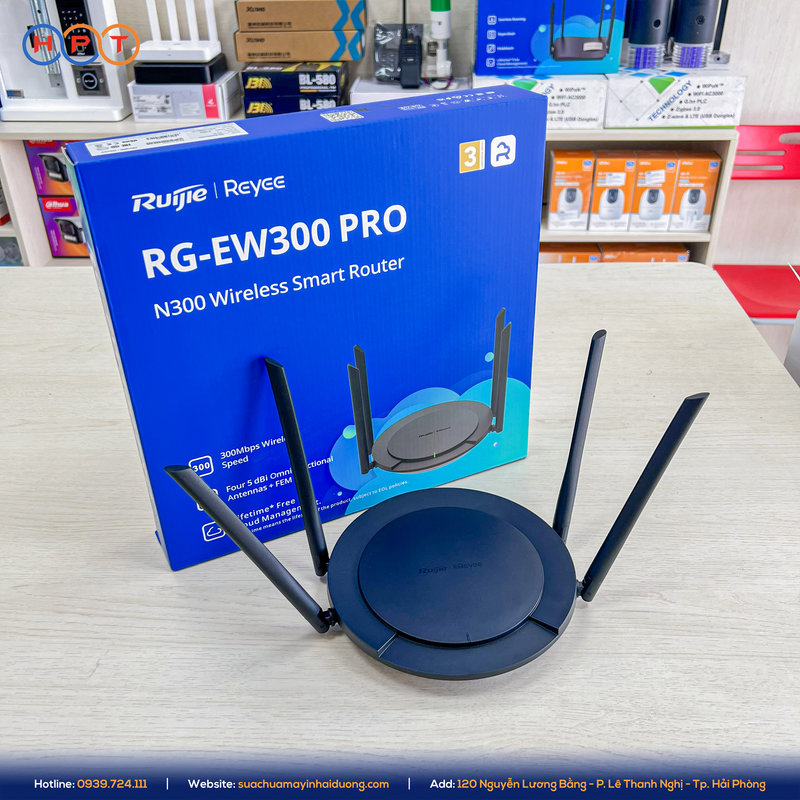 Bộ phát Smart Home WiFi Reyee RG-EW300 PRO thiết kế nhỏ gọn, phù hợp với nhiều không gian