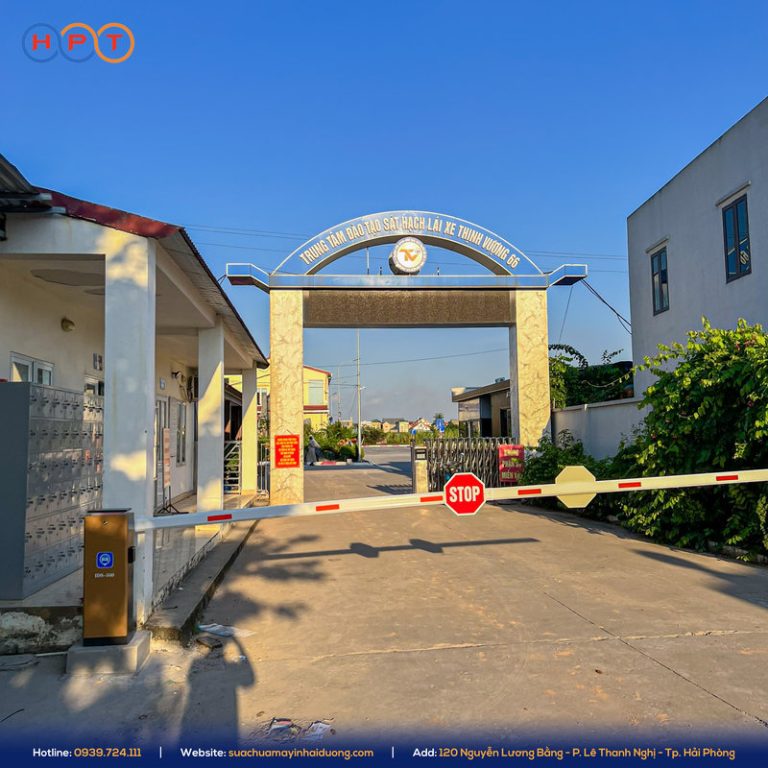 HPT Miền Bắc Lắp Đặt Cổng Barrier Tại Trung Tâm Dạy Lái Xe Thịnh Vượng 66